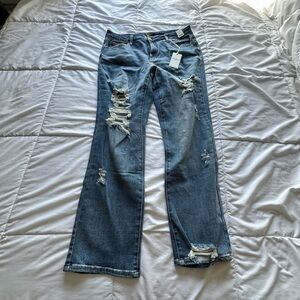 New Judy Blue Distressed Straight Fit Jeans